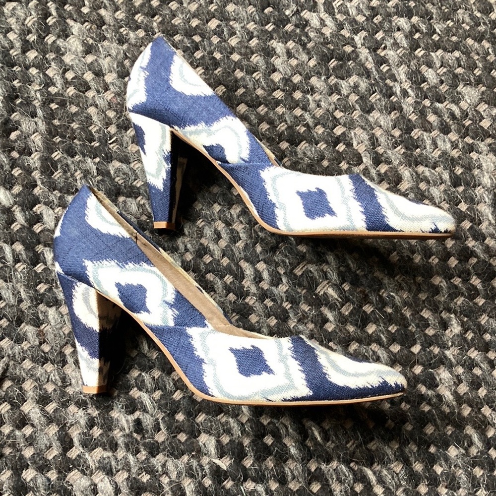 Seychelles Linen Heels